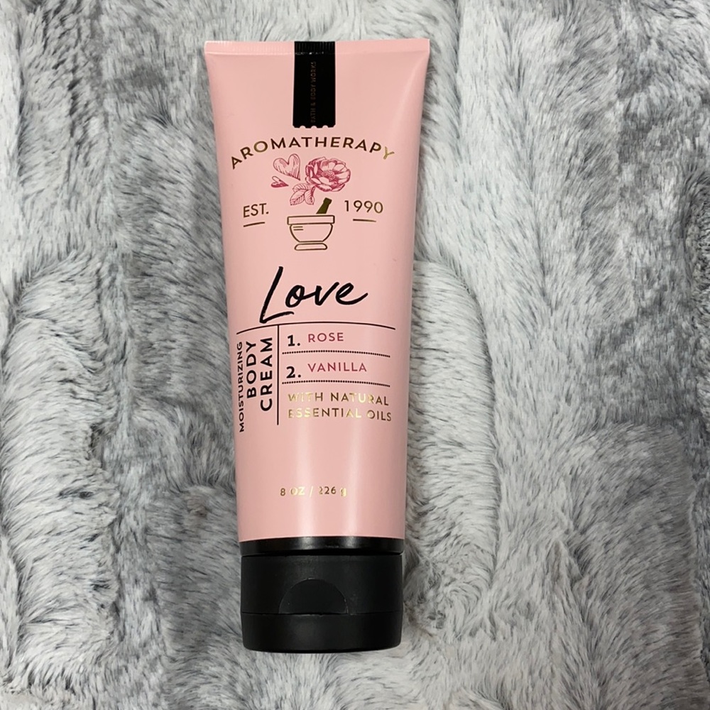 NWT Bath and Body Works Love body cream